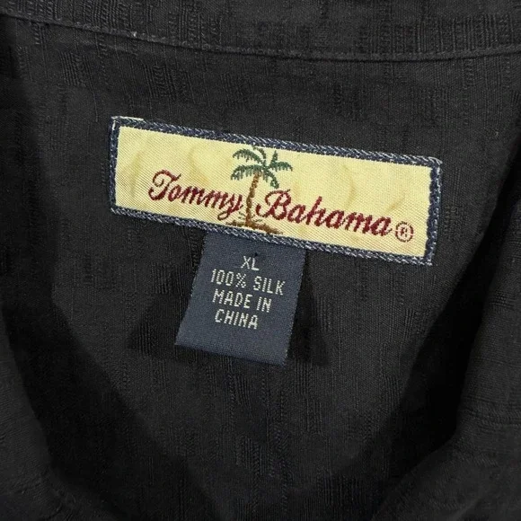 Tommy Bahama Mens XL Silk Camp Shirt Black Textured Jacquard Button Up Casual - Picture 3 of 6